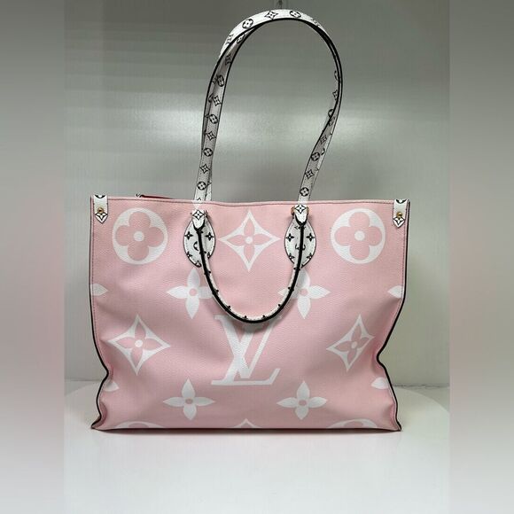 Louis Vuitton Onthego Giant Red & Pink Monogram Canvas Tote Mint Condition - Picture 1 of 11
